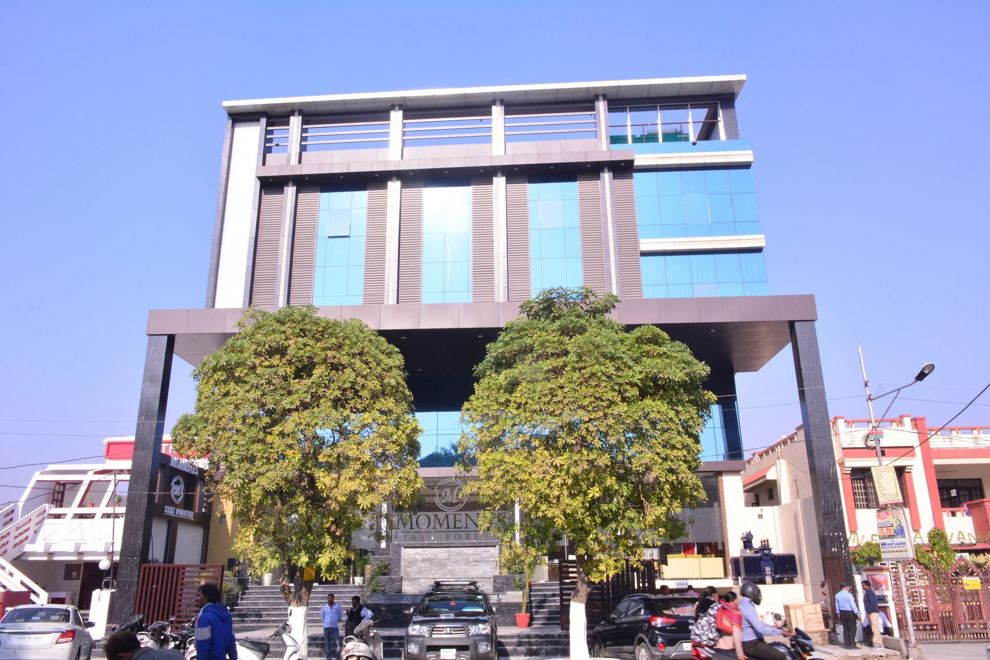 Moments Hotel Lucknow Exterior foto