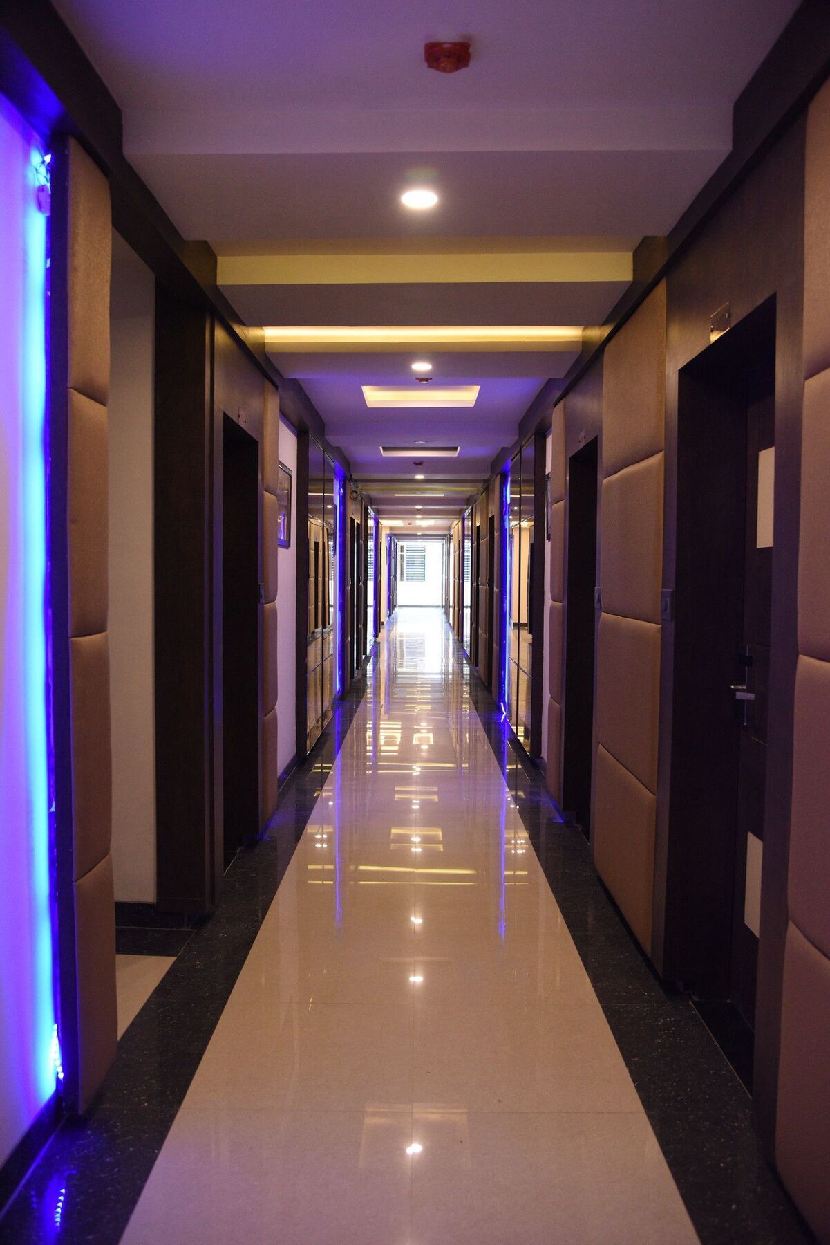 Moments Hotel Lucknow Exterior foto